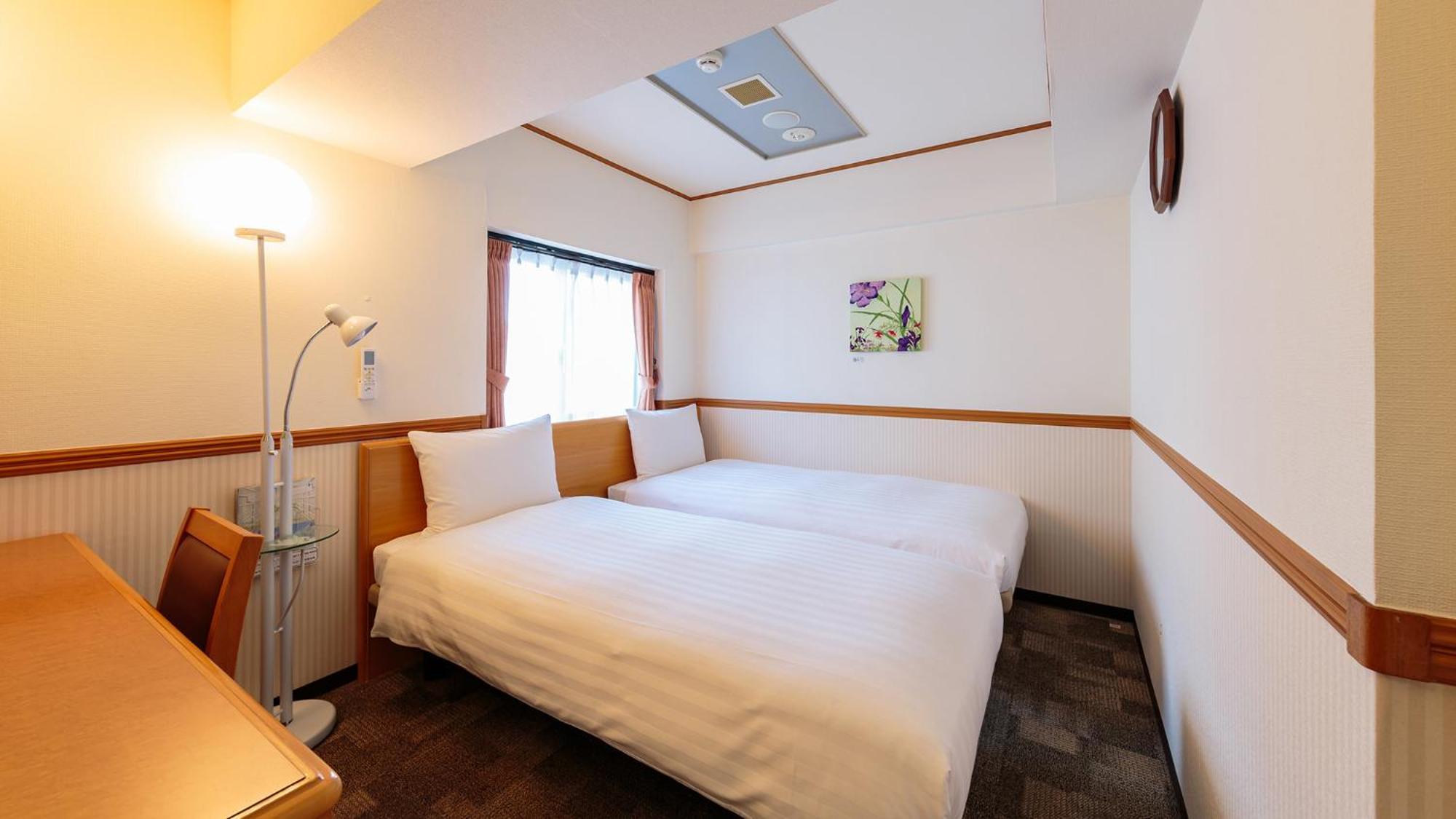 Toyoko Inn Tokyo Tozai-Sen Nishi-Kasai Екстериор снимка