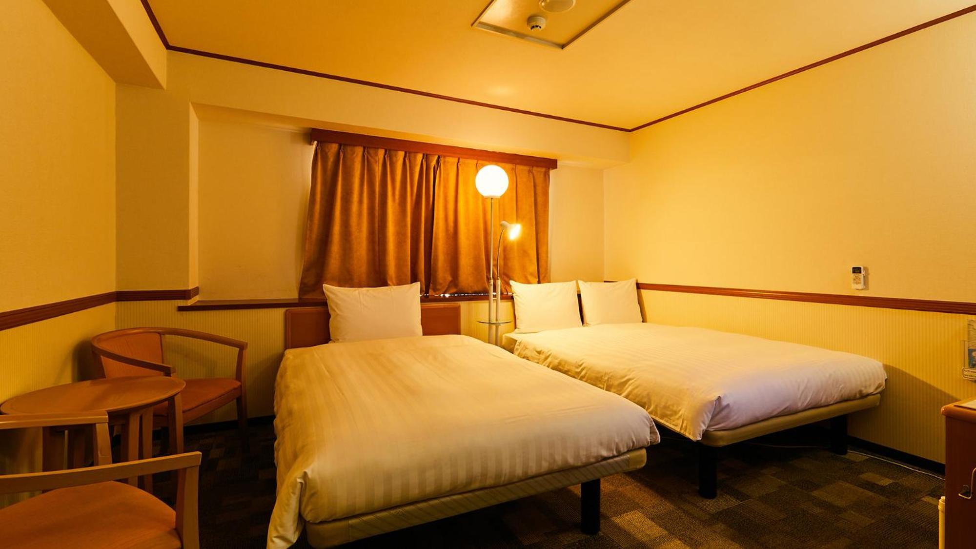Toyoko Inn Tokyo Tozai-Sen Nishi-Kasai Стая снимка