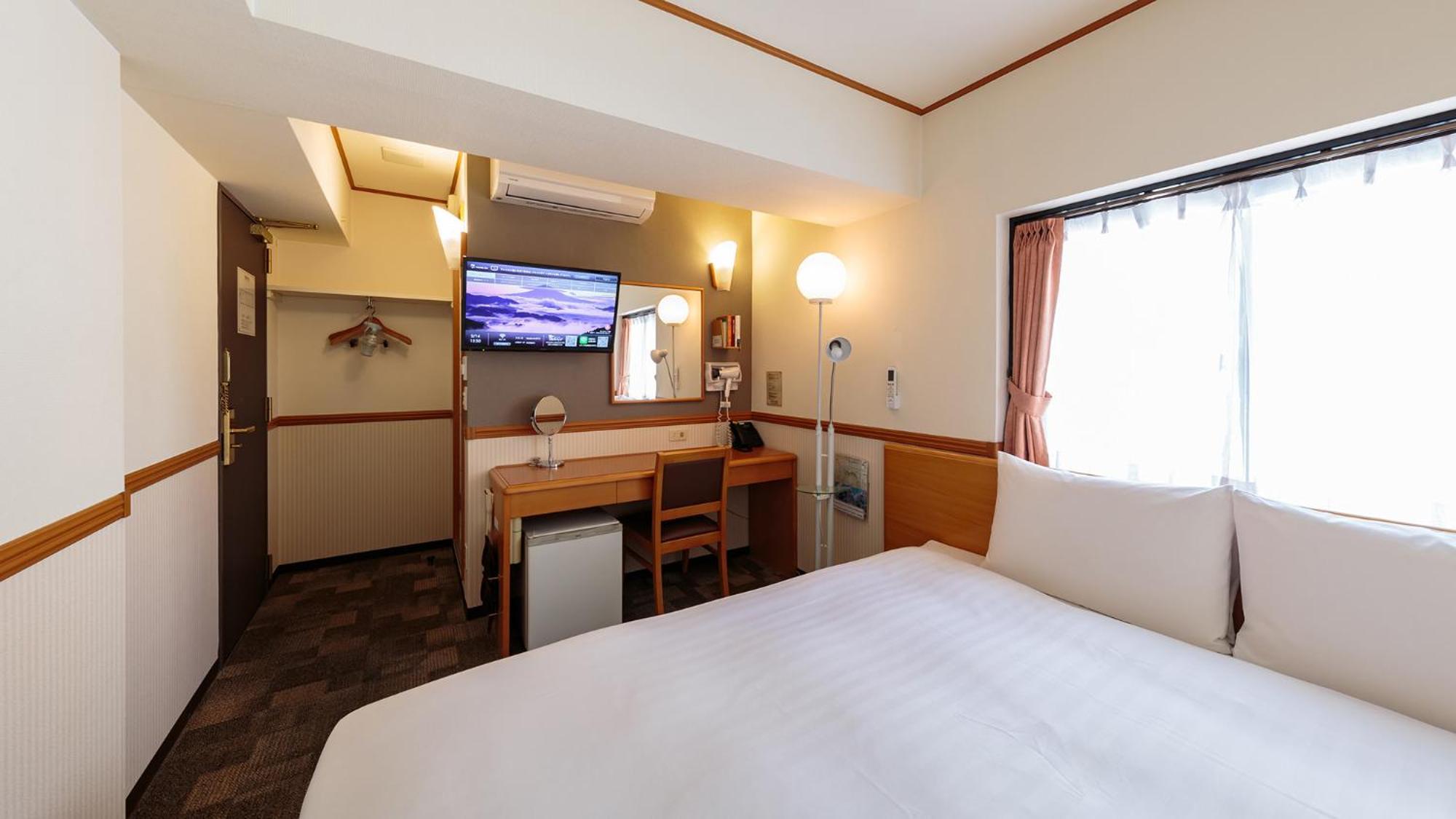 Toyoko Inn Tokyo Tozai-Sen Nishi-Kasai Стая снимка