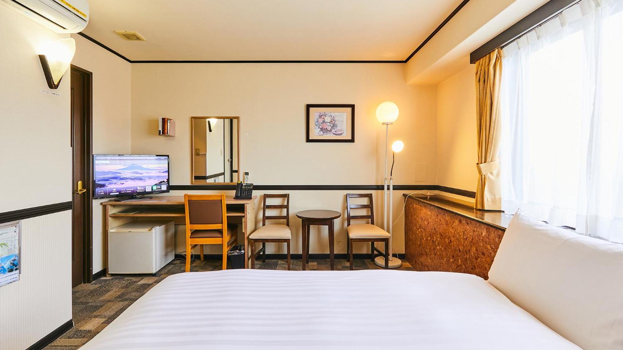 Toyoko Inn Tokyo Tozai-Sen Nishi-Kasai Стая снимка