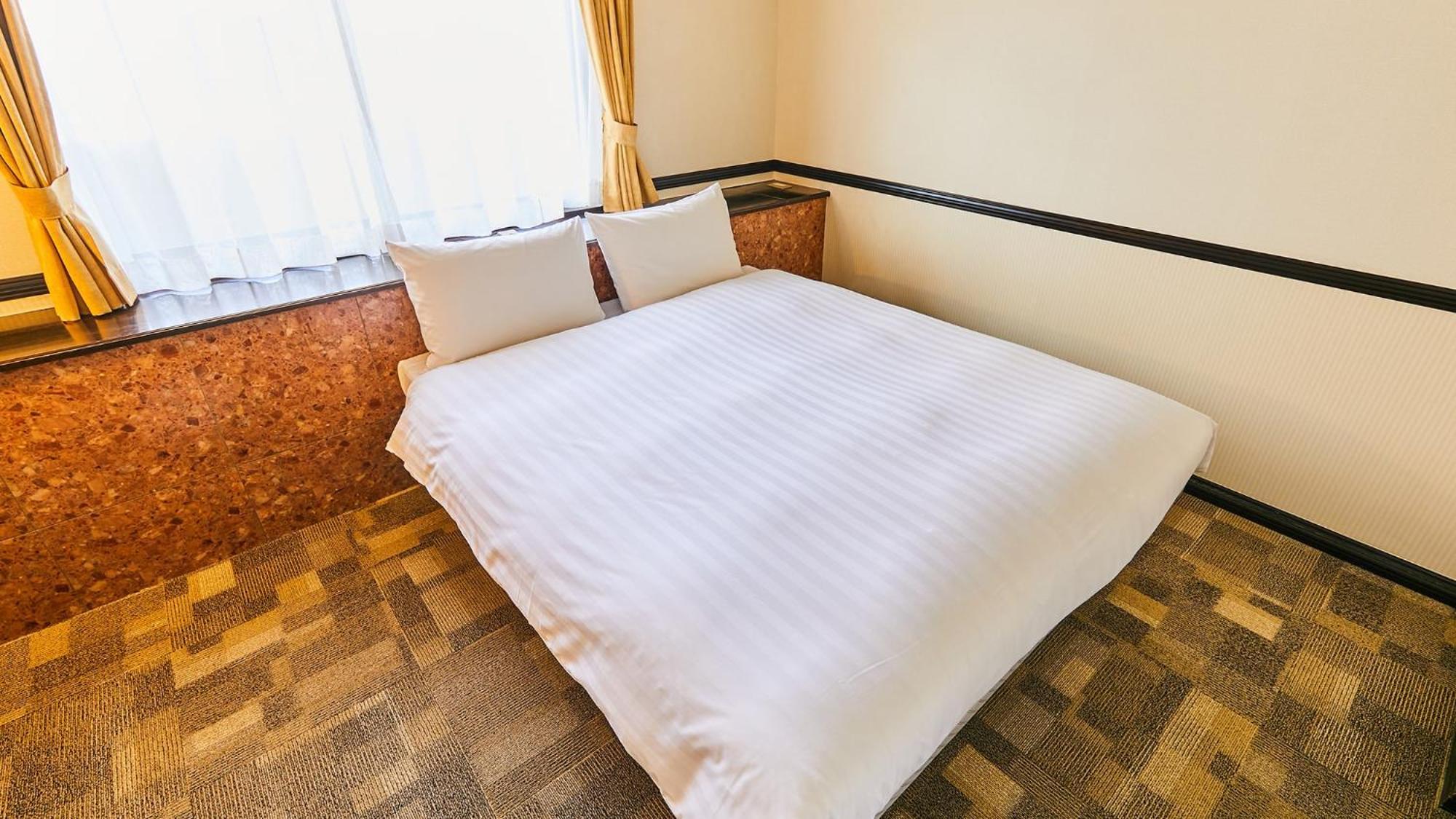 Toyoko Inn Tokyo Tozai-Sen Nishi-Kasai Стая снимка